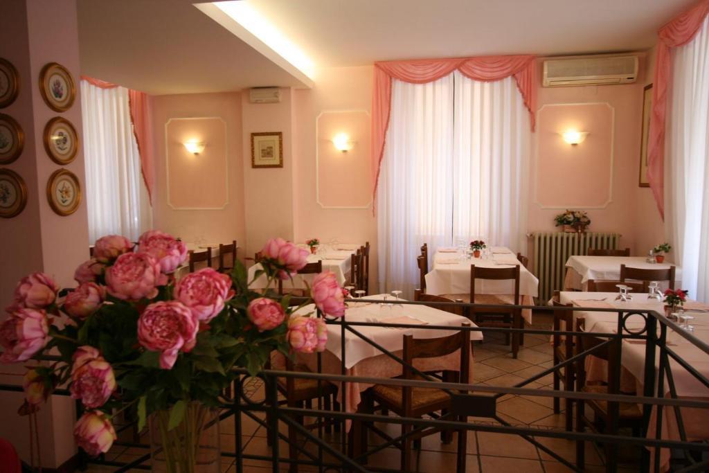 Hotel Venezia Montecatini Terme Exterior photo
